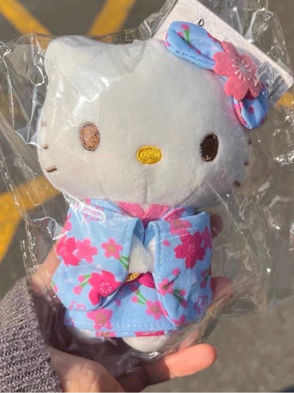 Hello Kitty Plush bag charm in Pink & Light Blue Floral Outfit